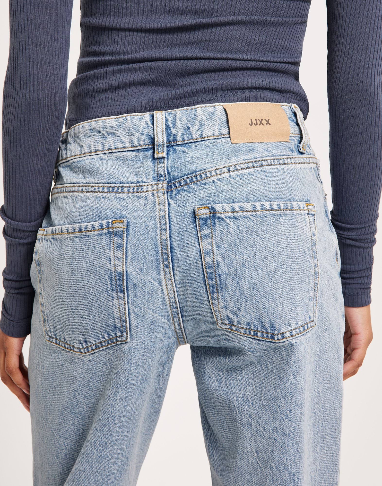 JXSEOUL STRAIGHT MW JEANS CR3011 SN