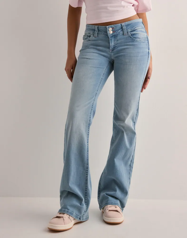 Bootleg Jeans Jeans Modello Bootcut Low Waist Modelo Boot Cut Low