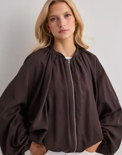 Nelly - Brun - Dream Cloud Jacket