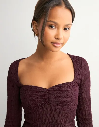 Nelly Romantic Structure Sheer Top toppar dam – bild 3
