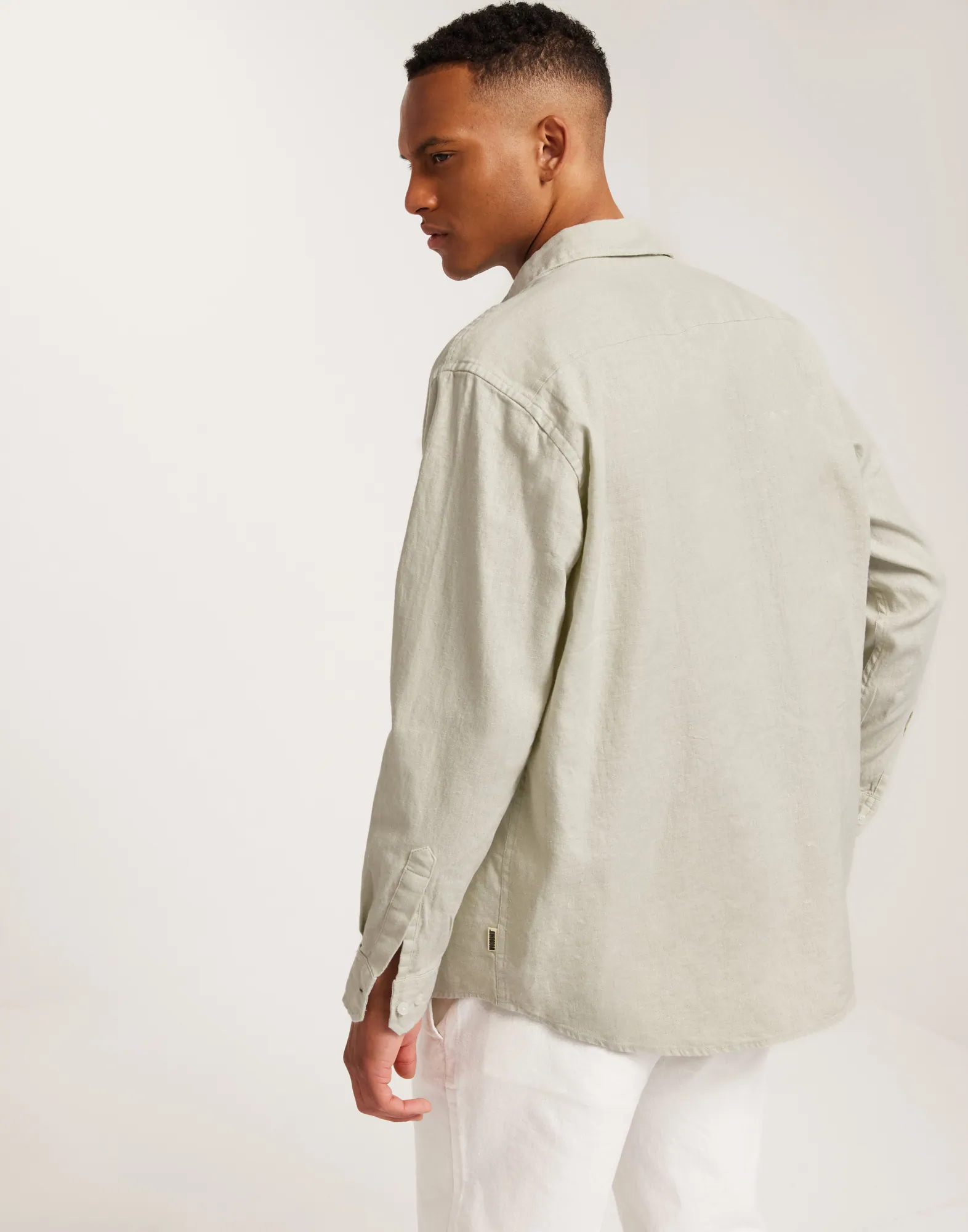 WBYuzo Linen Shirt