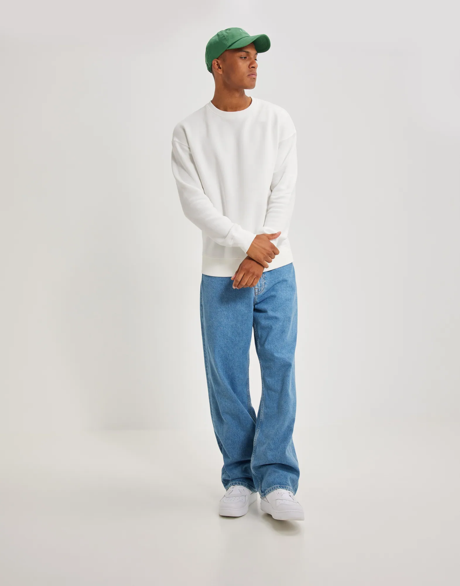 JJESTAR BASIC SWEAT CREW NECK NOOS