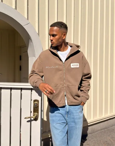 Que Sera Sera Vince Washed Zip-Hoodie Hoodies med dragkedja Brun