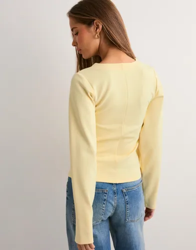 Waist Focus Cardigan 2
