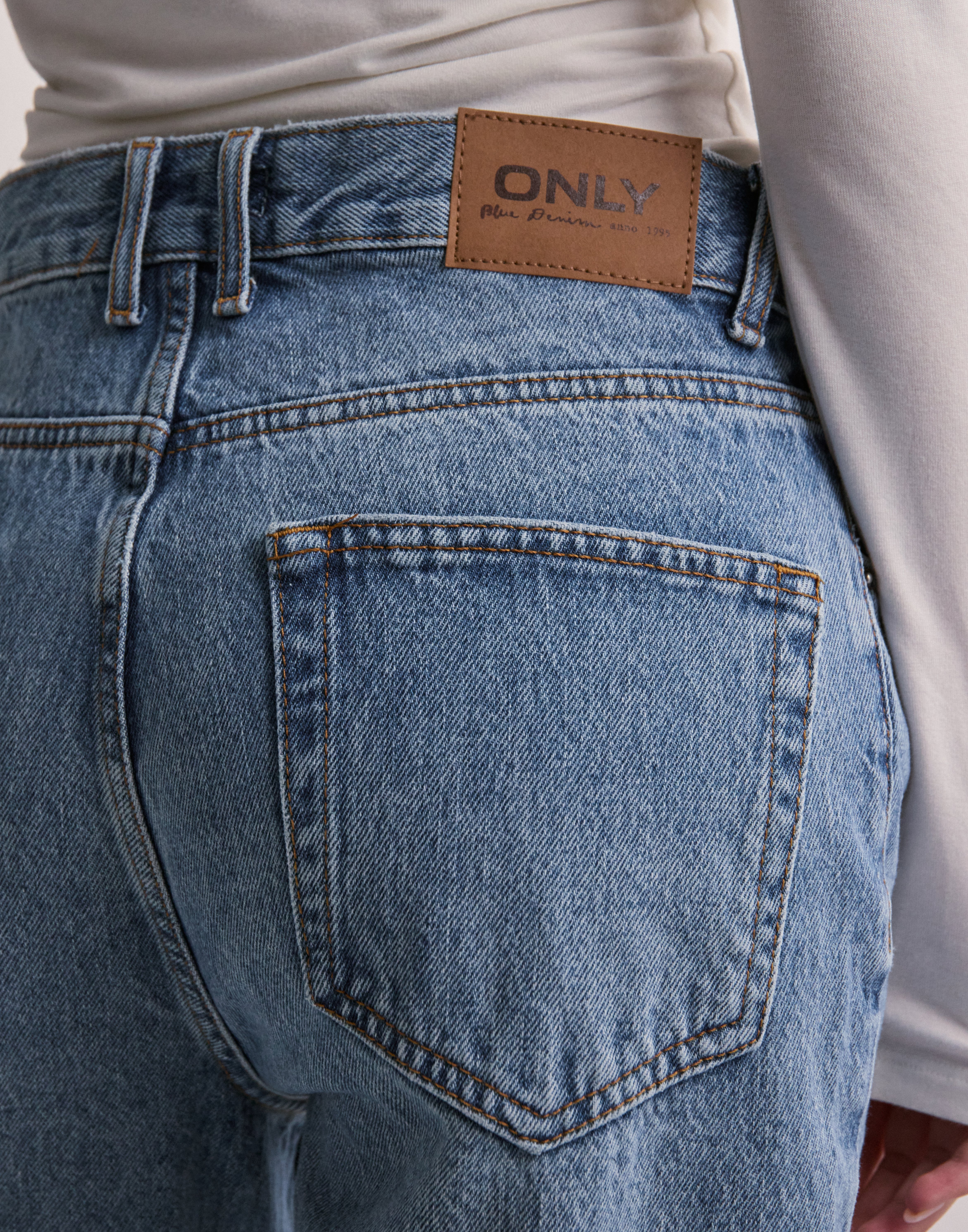 ONLY Onlrobyn EX HW STR LO AK DNM DOT536 NOOS Jeans, Medium Blue Denim, 27/32