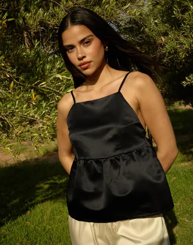 Nelly - Sort - Fancy Satin Top