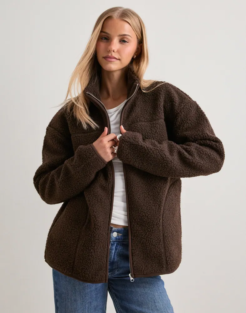 PIECES Pcsadia Ls Teddy Jacket Noos Bc jackor dam – bild 3 av 6