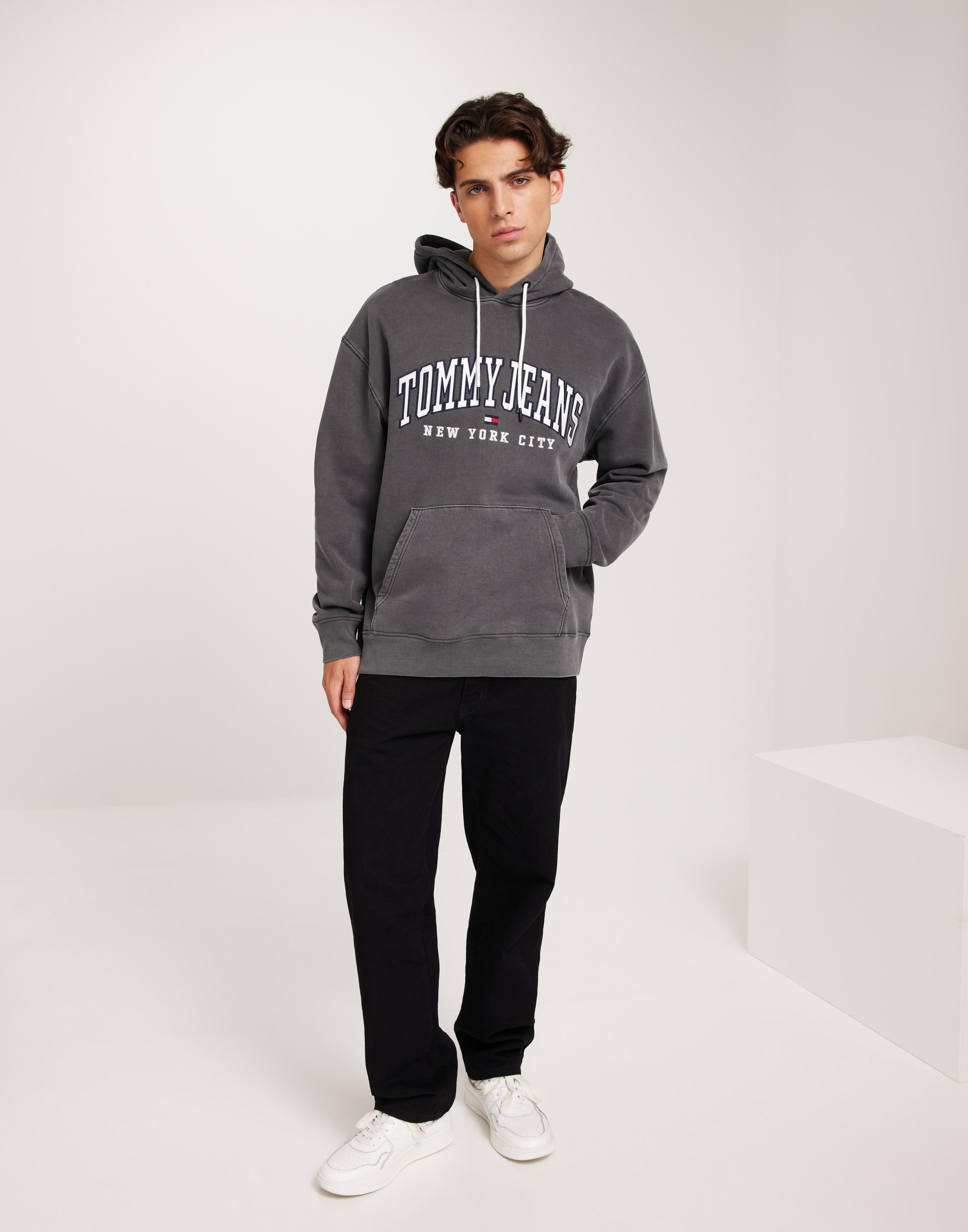 Buy Tommy Jeans TJM RLX GD VARSITY HOODIE - Black | NLYMAN