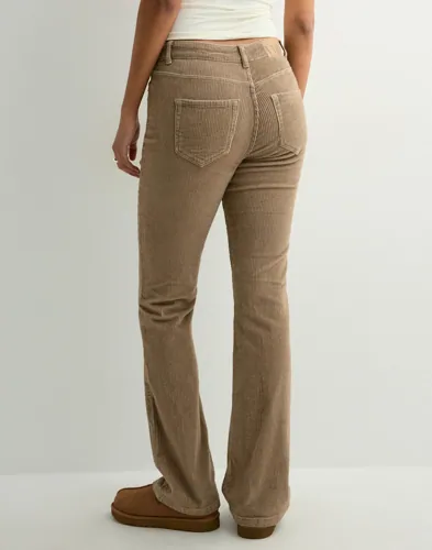 VERO MODA Vmflash Mr Flared Corduroy Pants No cargobyxor dam – bild 2