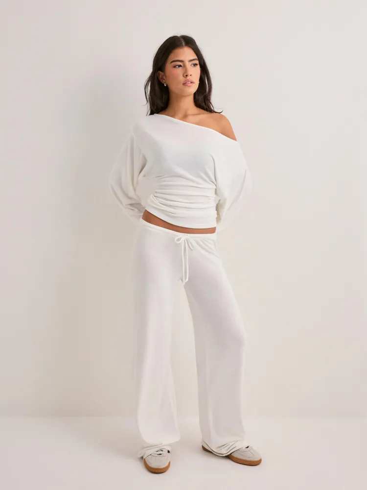 Nelly My Chill Boatneck Sweat tröjor dam – bild 2