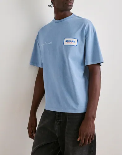 Que Sera Sera William Washed Tee Kortärmade t-shirts t-shirts - bas herr – bild 2