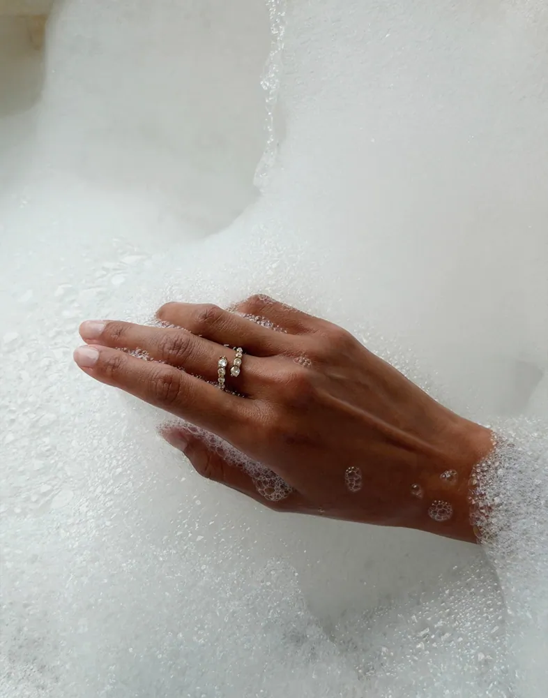Ora Adjustable Ring