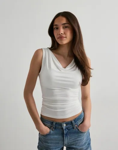 Nelly Ultra Soft Waterfall Top toppar dam – bild 2