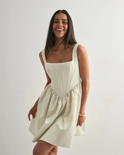 Malina - Hvid - Livia Drop Waist Mini Dress