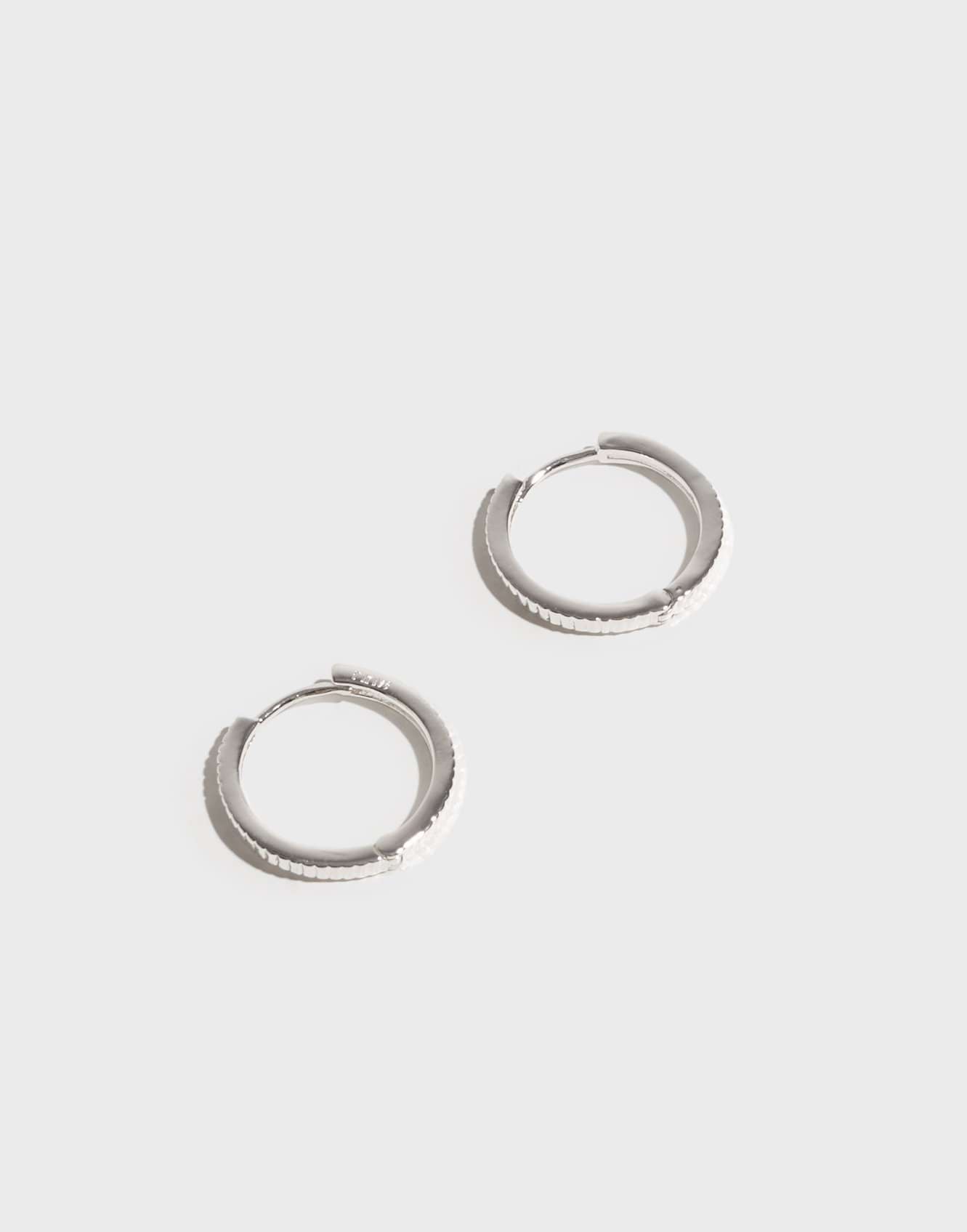 Silver 20mm Ribbed Hoops