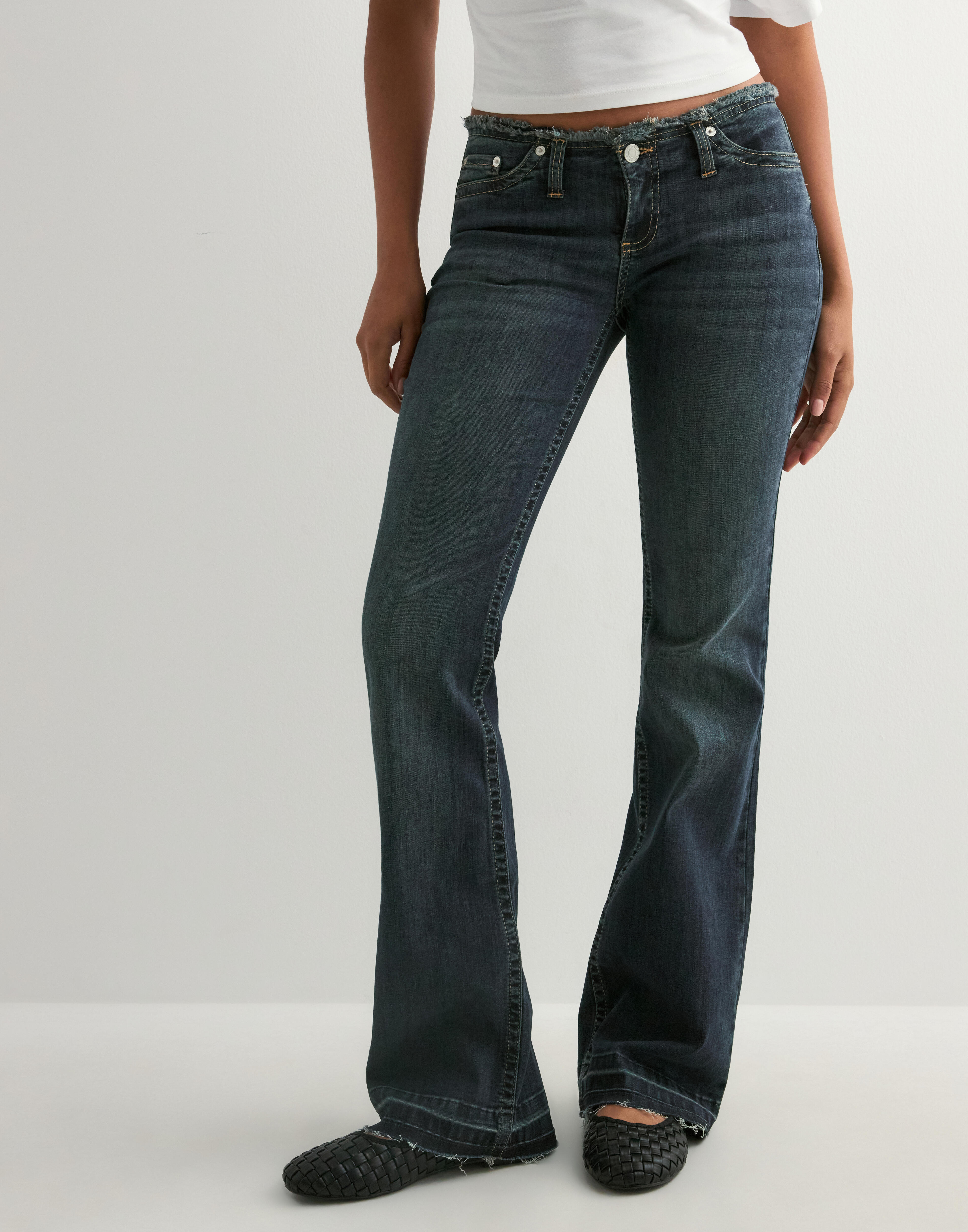 【U LAN】Eni slim half-low bootcut pants Eni slim half-low bootcut pants - U LAN