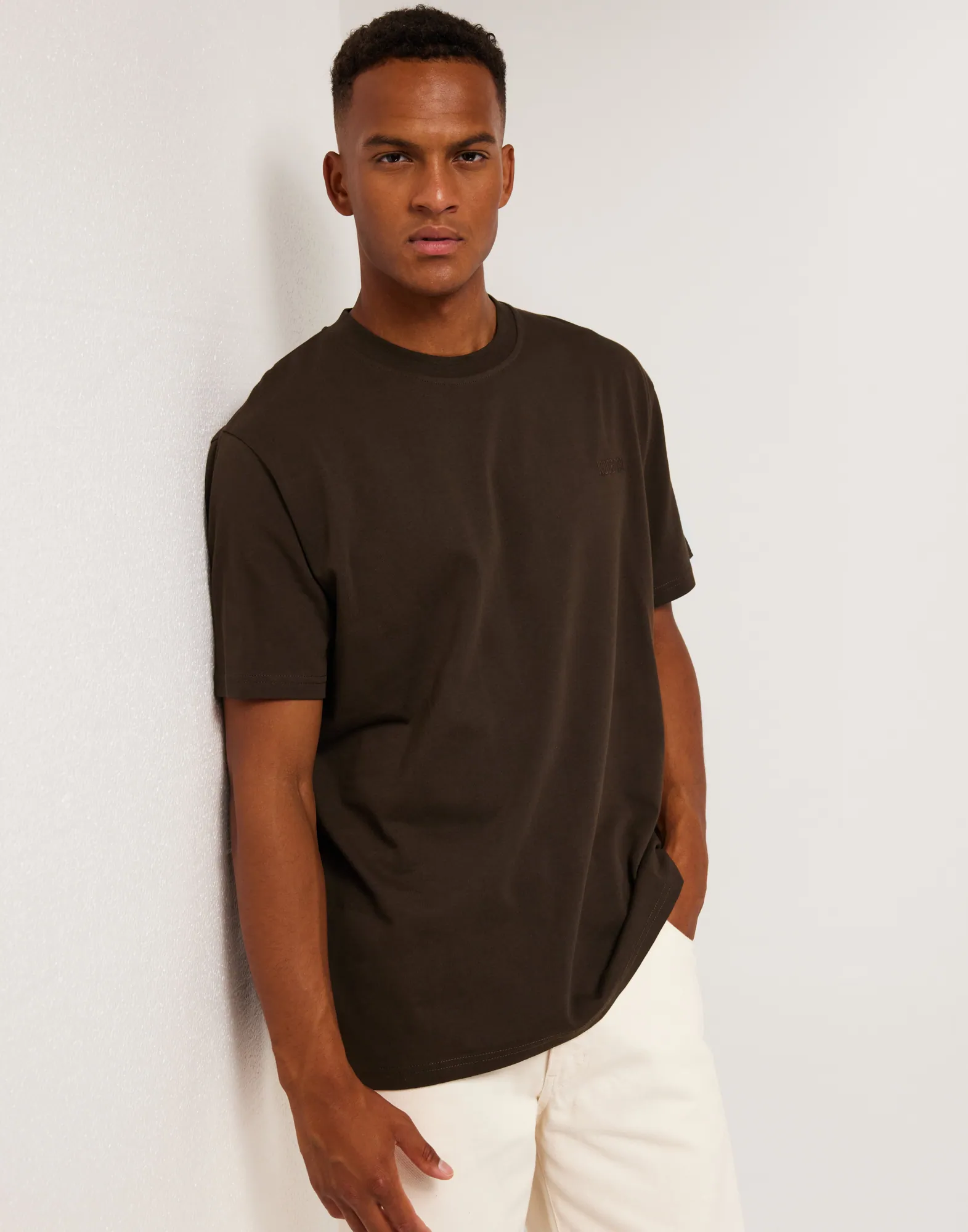 WBBaine Base Tee