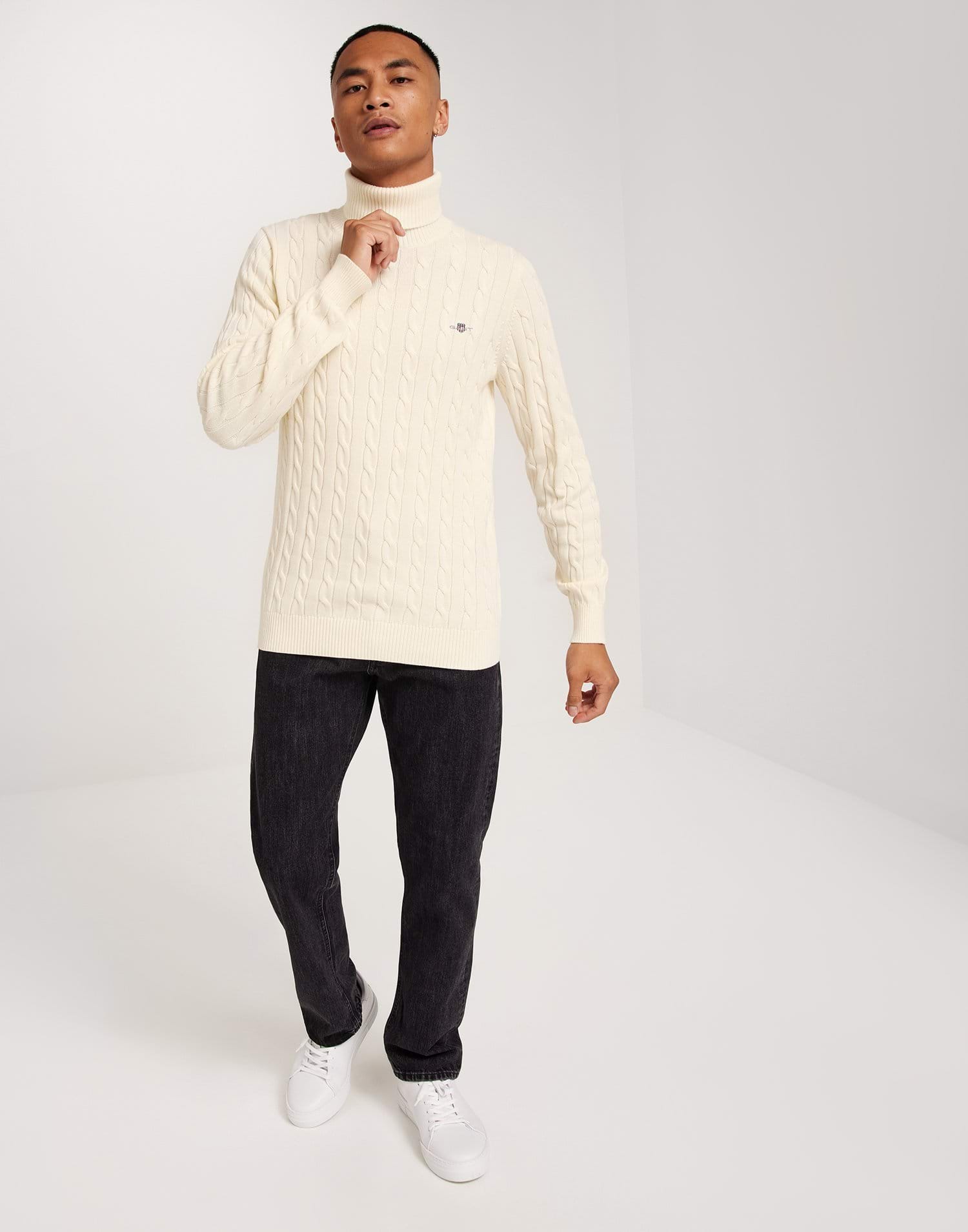 COTTON CABLE TURTLE NECK