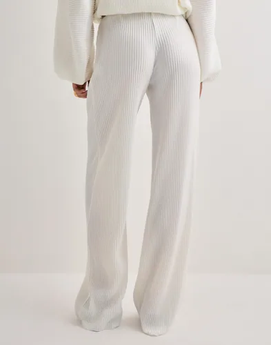 Nelly Perfect Plisse Pants mjukisbyxor dam – bild 2