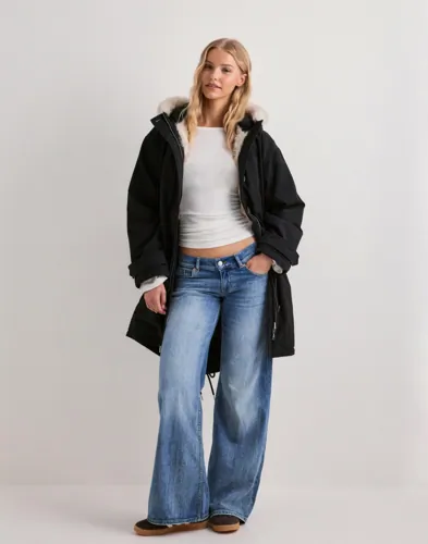 Nelly - Svart - Long Parka — produktbild
