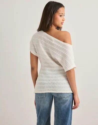 Nelly Crochet Slit Top toppar dam – bild 3