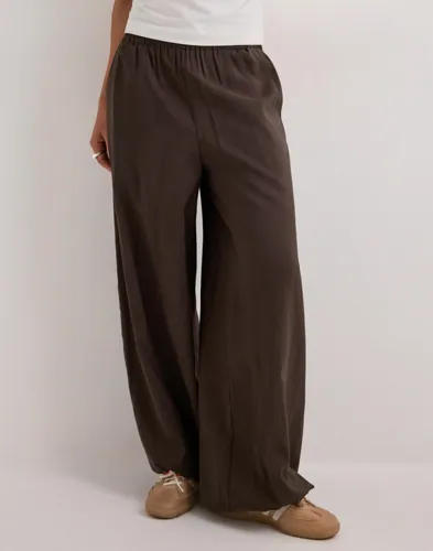 PIECES Pcalaia Hw Balloon Pants Wvn mjukisbyxor dam – bild 3