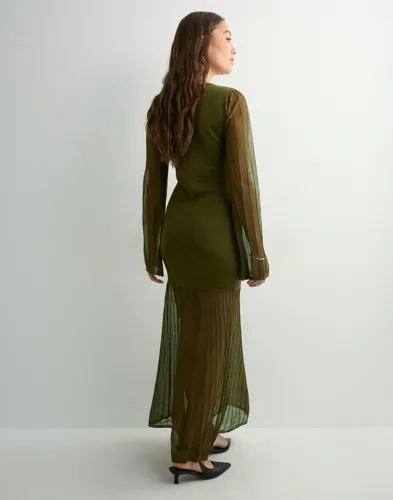 MALINA Haisley sheer knitted maxi dress maxiklänningar dam – bild 3