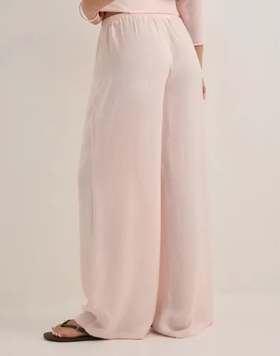 Nelly - Pink - Flowy Satin Pants