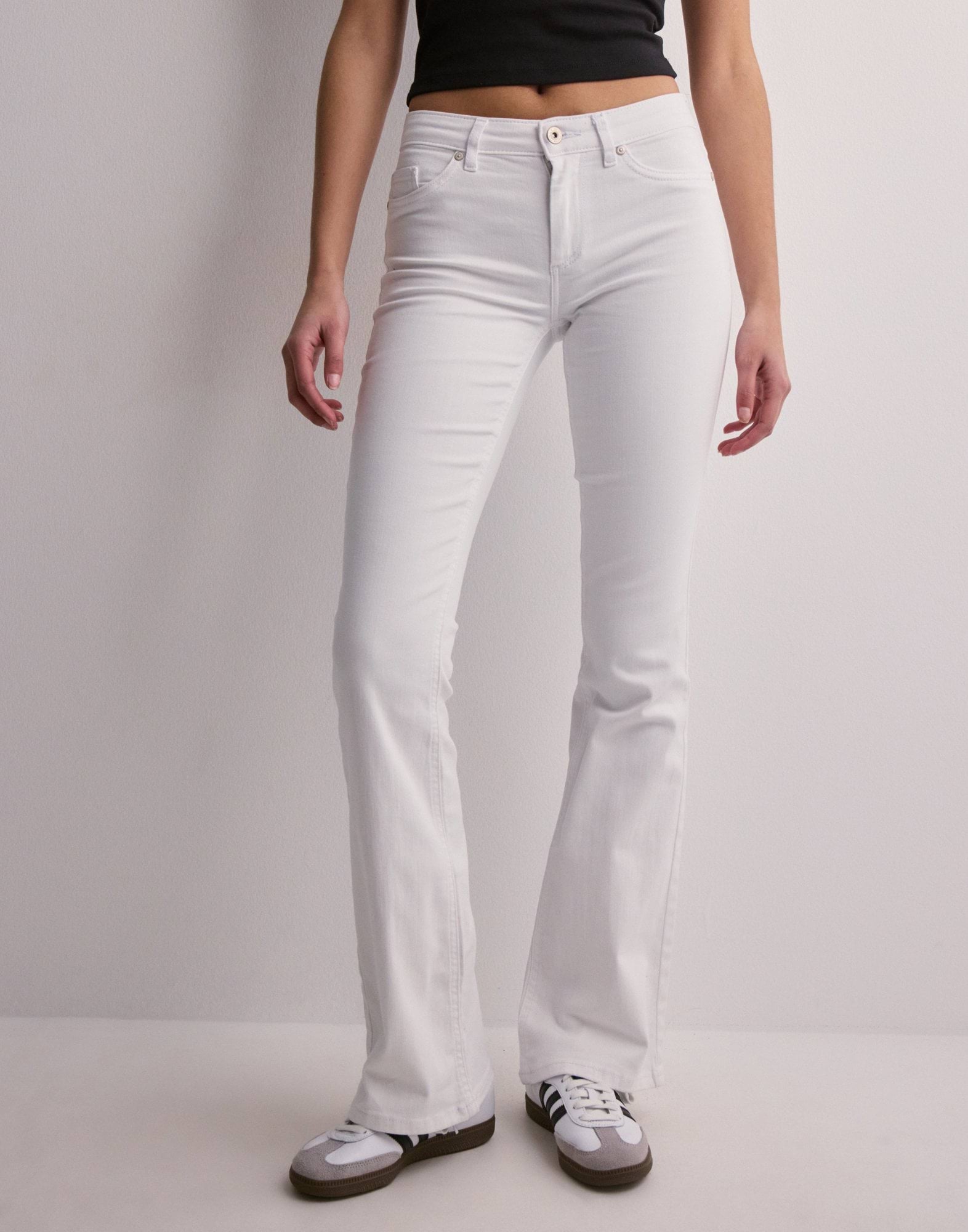 Onlblush Mid Flared Dnm Light Blue Bleached De