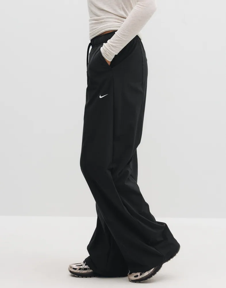 W Nk One Df Wvn Wide Leg