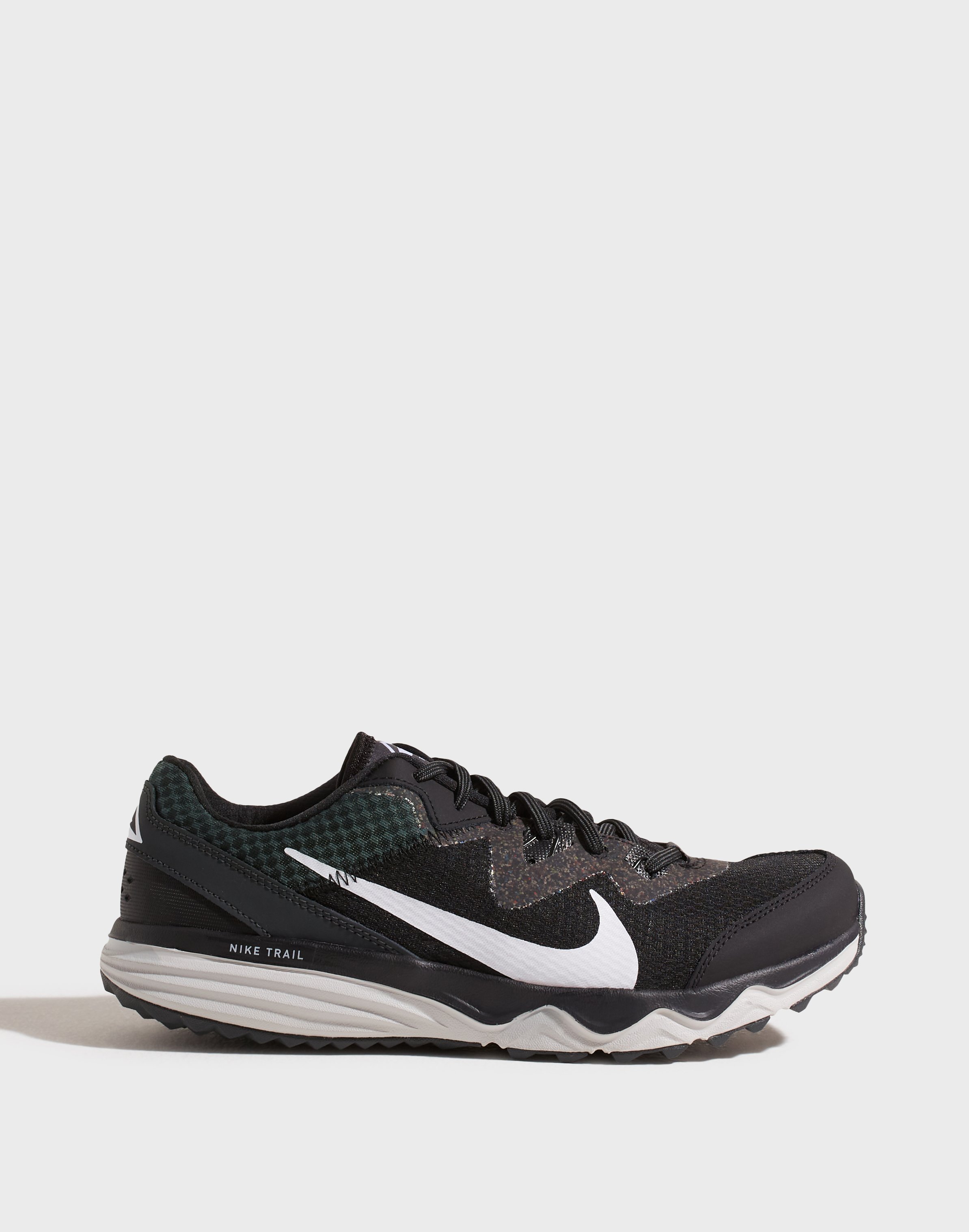 Buy Nike NIKE JUNIPER TRAIL Black NLYMAN