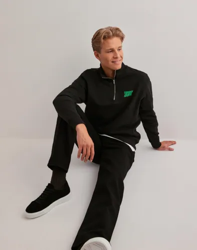 TOMMY JEANS Tjm Reg Bubble Qrtr Zip Frnt/Bck Half zip herr – bild 3