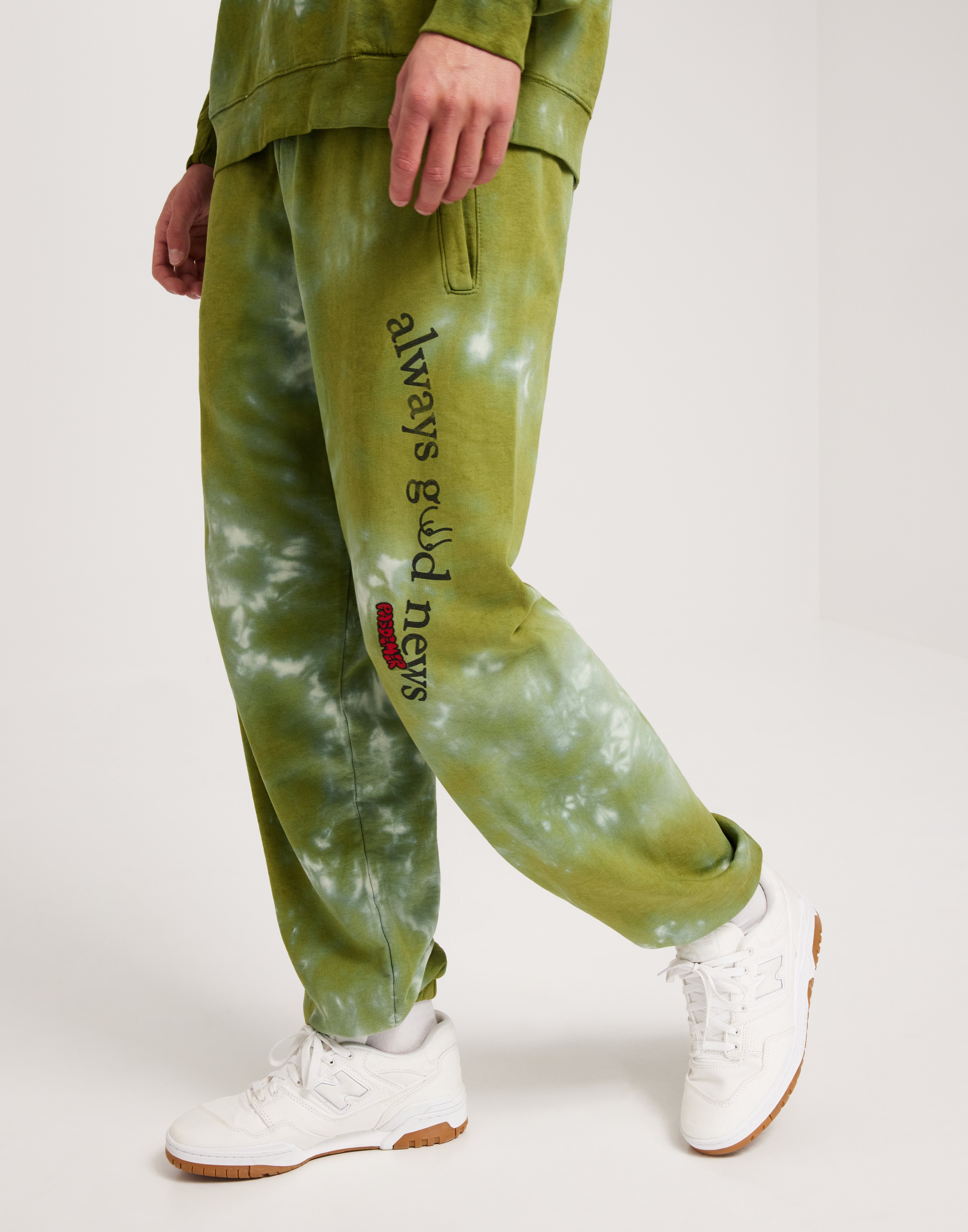 Buy Pas De Mer ALWAYS GOOD NEWS PANTS Light Green NLYMAN