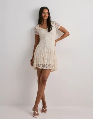 Lace Dresses for Women - Romantic & Elegant | Shop at Nelly Lace Dresses for Women - Romantic & Elegant | Shop at Nelly