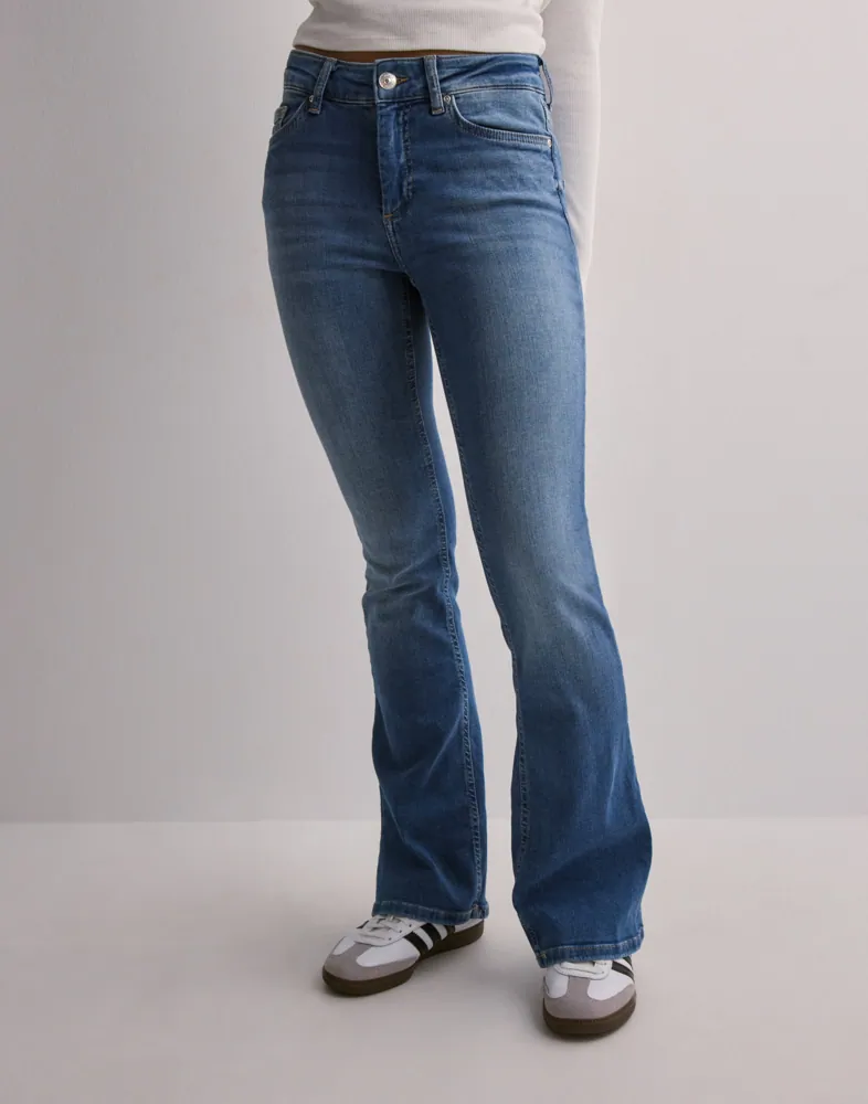 ONLY dames Broek Onlblush Life Mid Flared Coated Pnt Noos