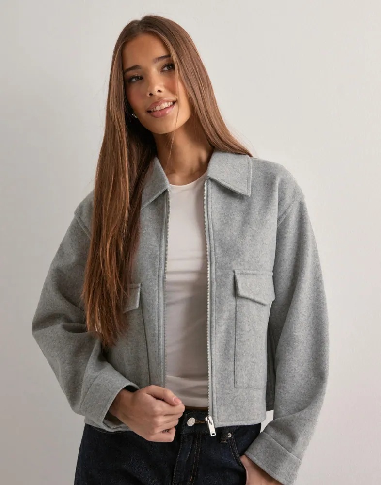 Buy Only ONLNANCY LIFE CARGO JACKET CS OTW Light Grey Melange