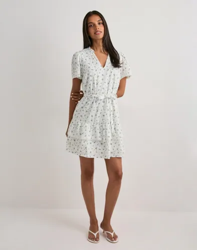 VERO MODA Vmtrine Ss Short Lace Dress Wvn Noo korta klänningar dam – bild 2