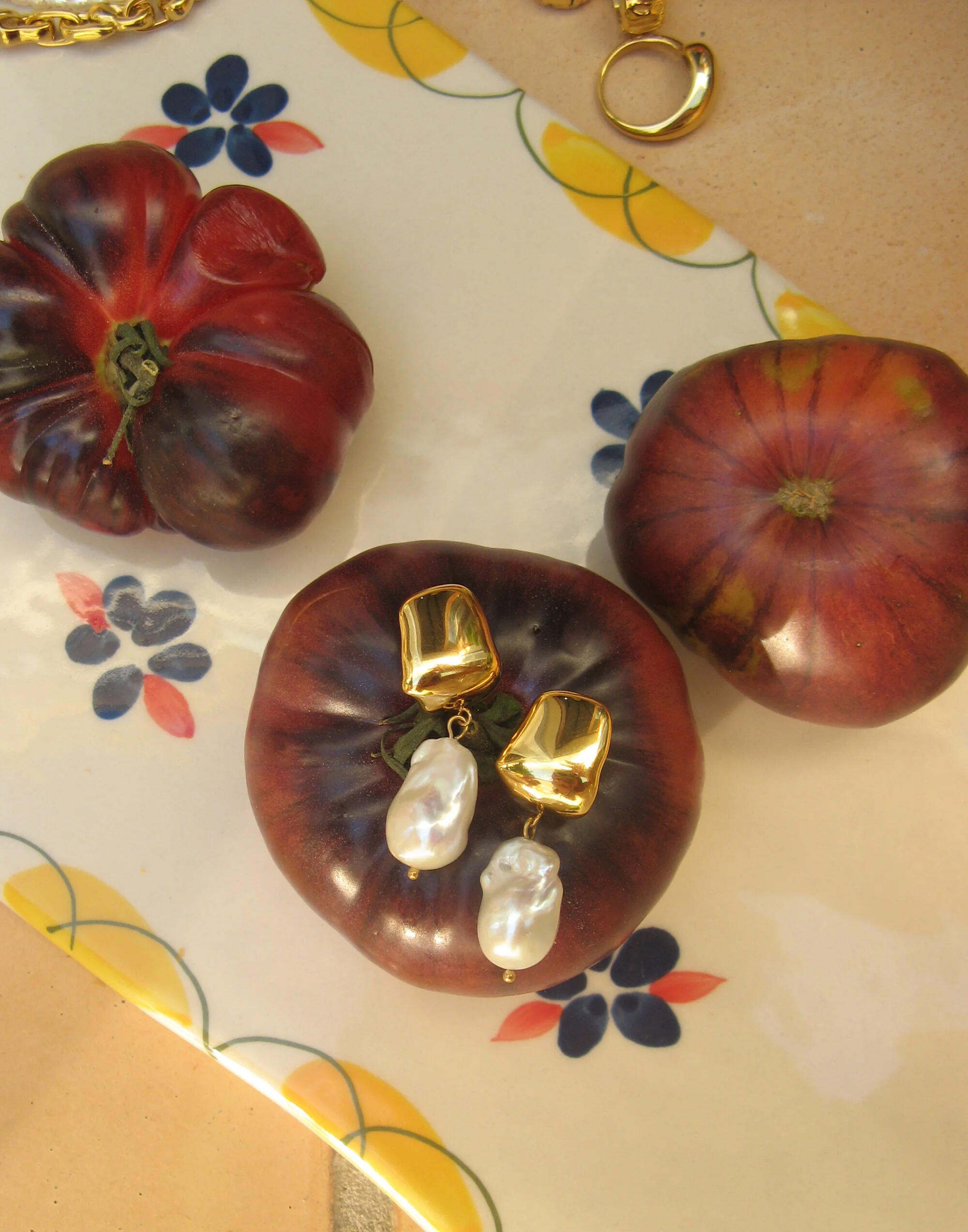 Muli Collection - Guld - Dune Pearl Earrings