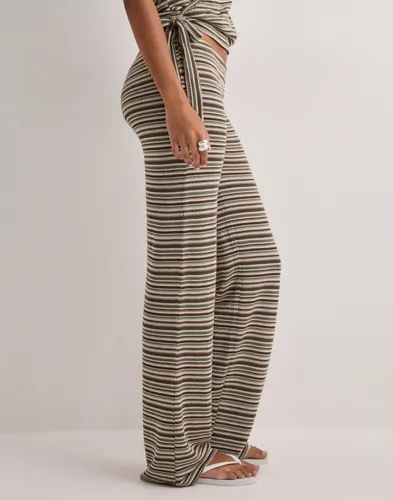 Chill Stripe Low Waist Pants 5