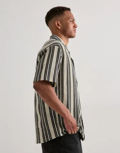 ONLY & SONS Onsdani Crochet Ss Shirt Noos Randiga skjortor herr – bild 2