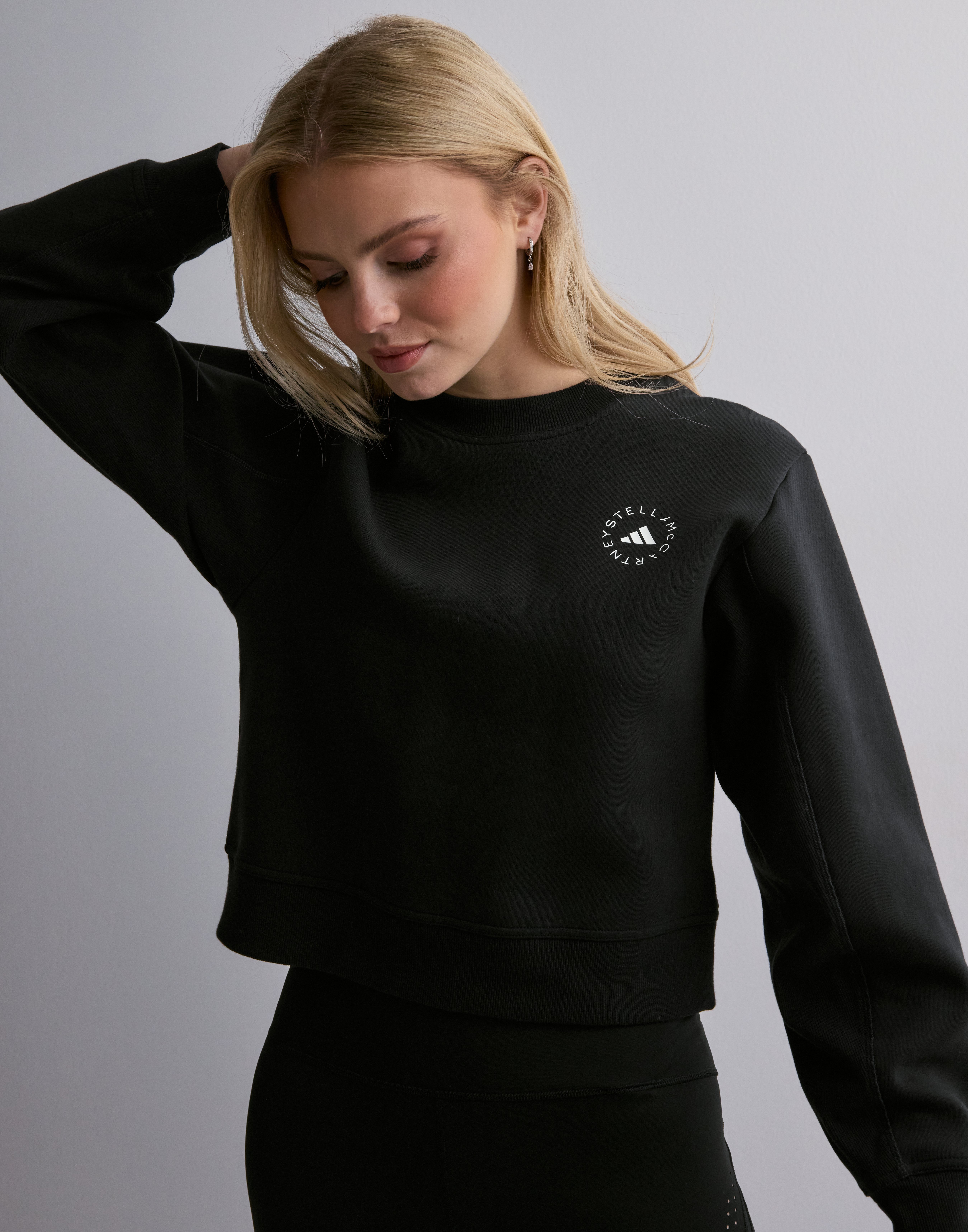 Buy adidas by Stella McCartney aSMC REG SW SH - Black | Nelly.com