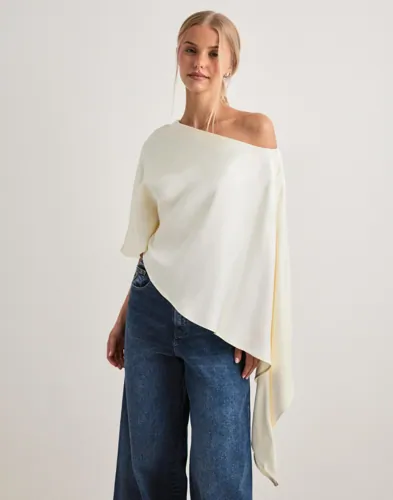Aria One Shoulder Asymmetric
