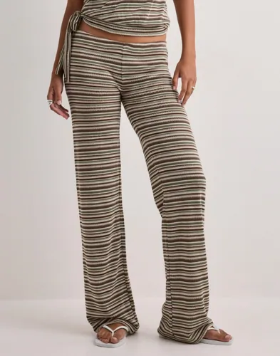Chill Stripe Low Waist Pants 6