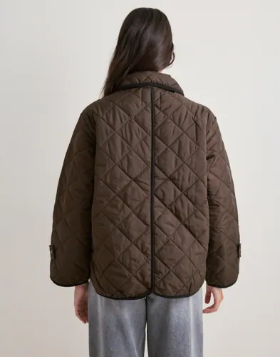 Pcemily Short Quilted Jacket Noos B 3