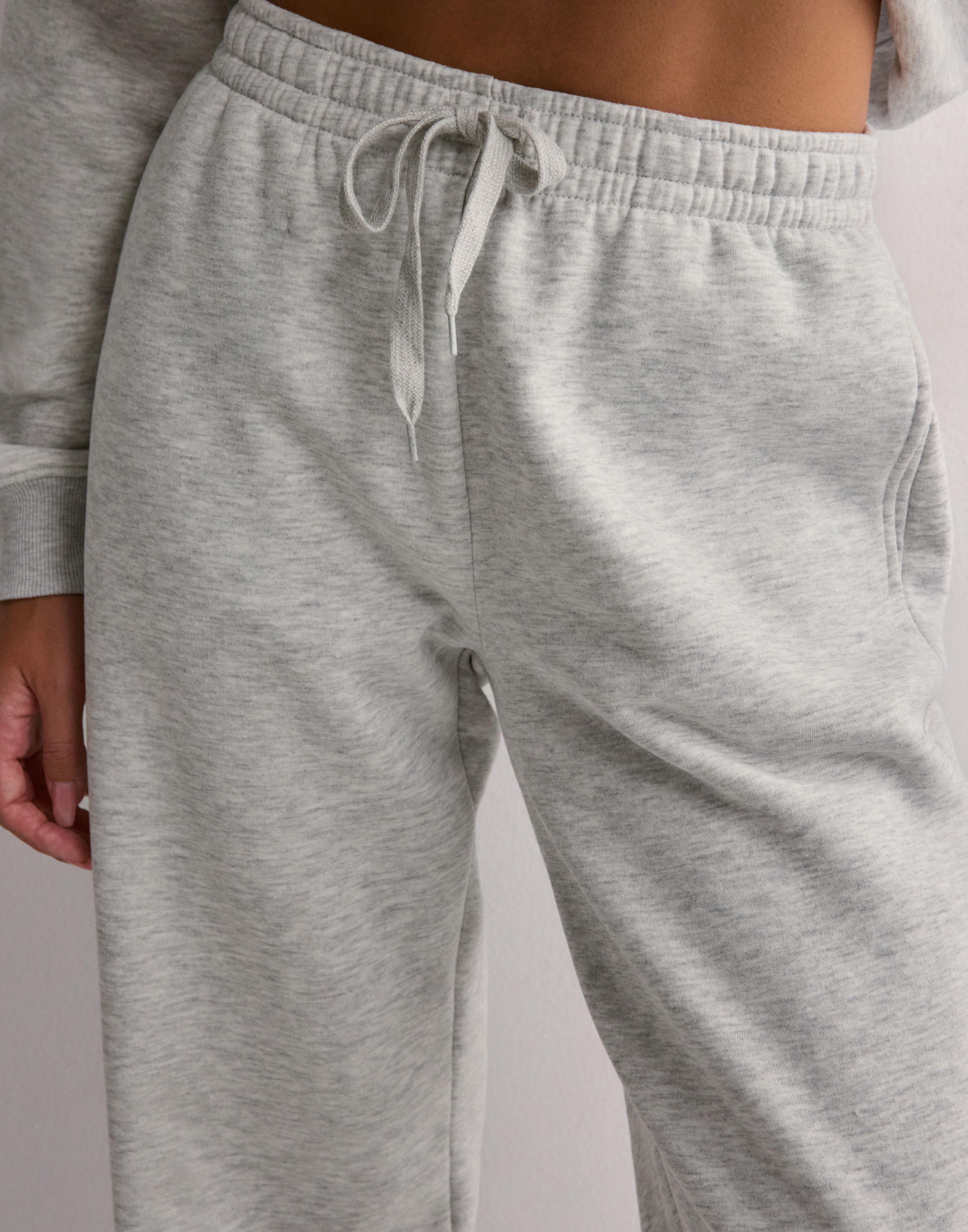 Buy Gina Tricot Basic Straight Sweatpants Light Grey Melange Nelly