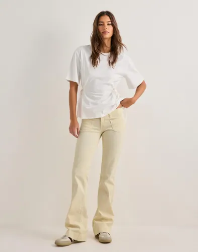 Nelly Super Low Heart Pocket Bootcut Jeans dam – bild 3