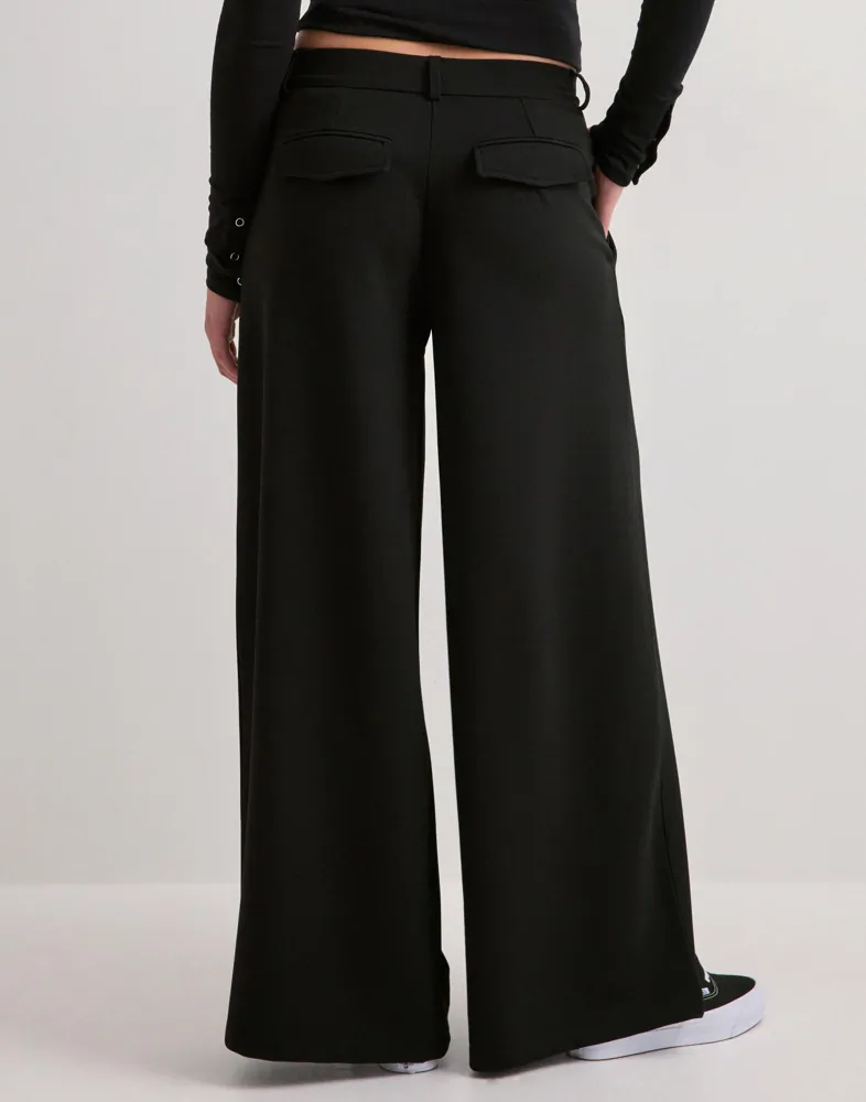 Keep It Up Wide Leg Pants
