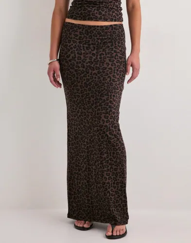 Nelly - Ruskea - Perfect low waist printed skirt