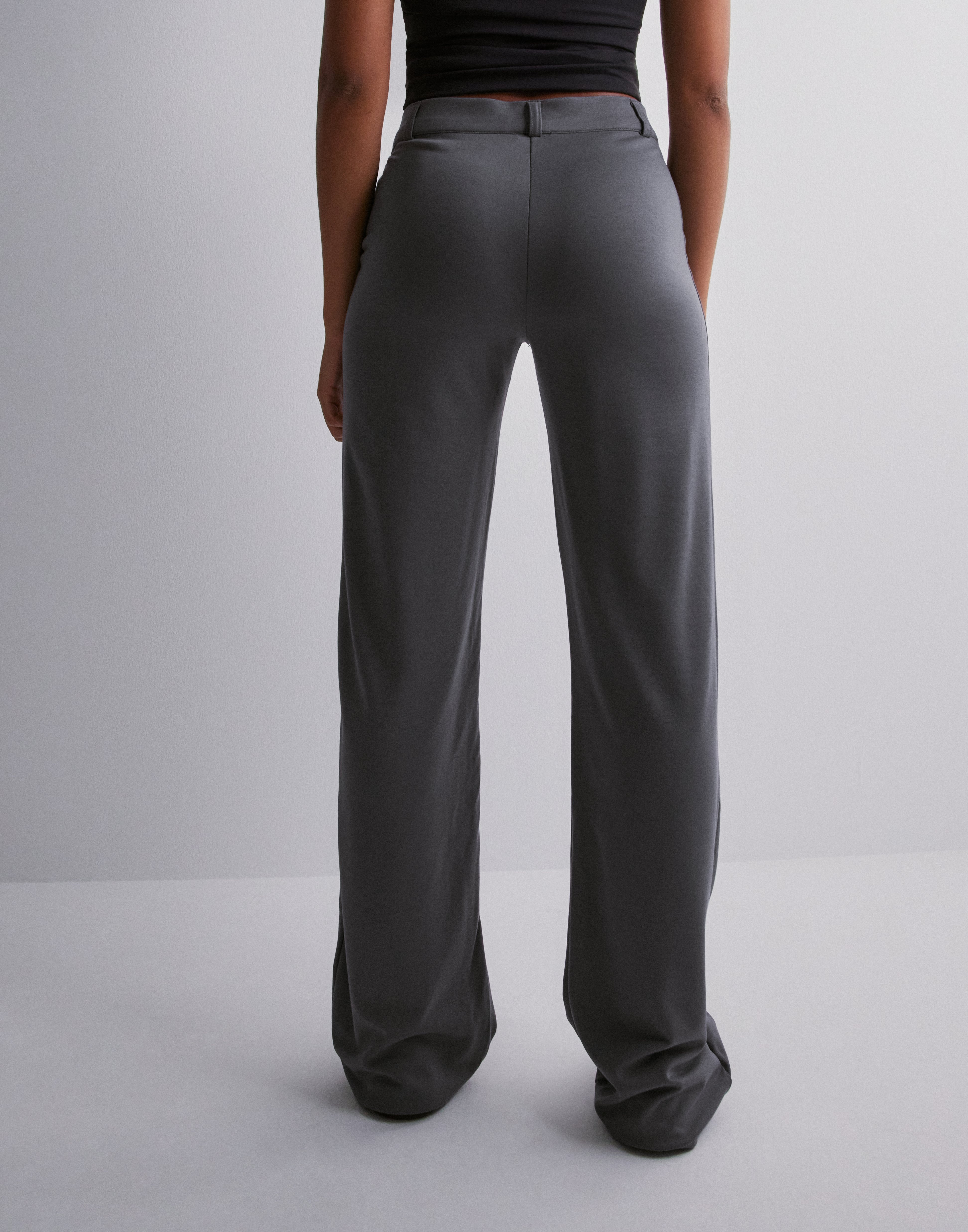 ★LUVISTRUE★BASIC ILOVEU TRANING PANTS(GRAY)★正規品/送料込 ☆LUVISTRUE☆BASIC ILOVEU TRANING PANTS(GRAY)☆正規品/送料込