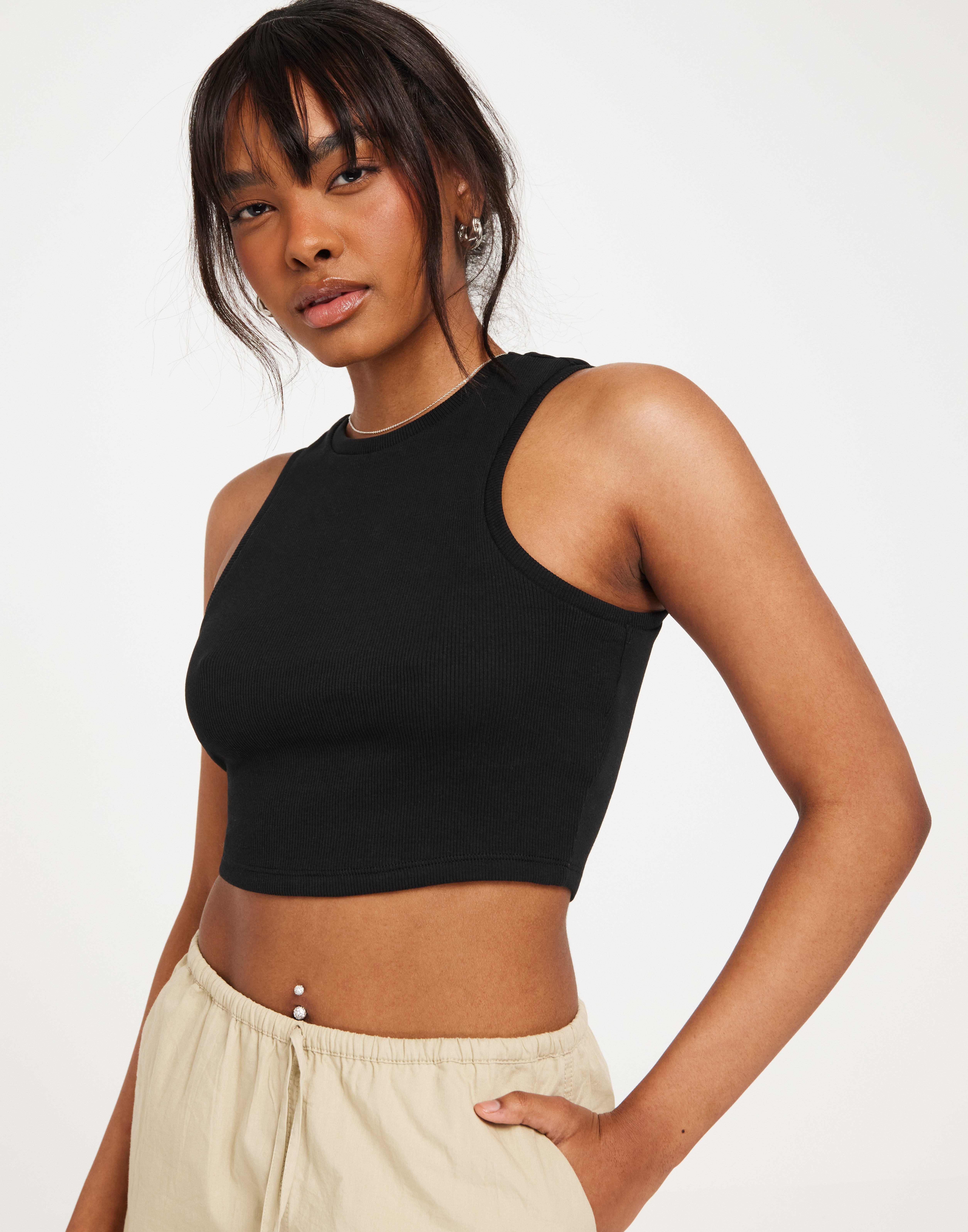 Buy Only ONLVILMA S/L CROPPED TANK TOP JRS N - Black | Nelly.com